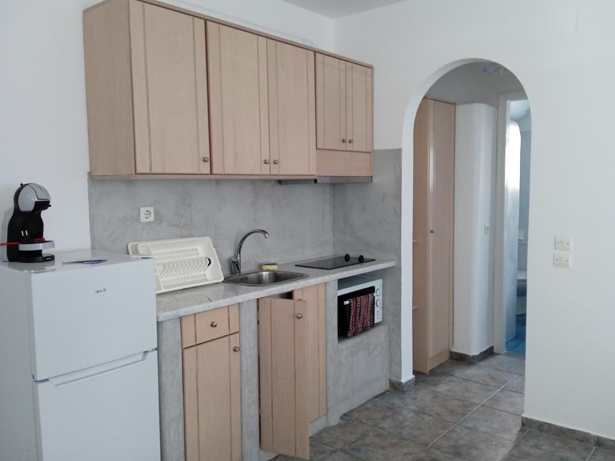 Aegean Sunset Apartment Kionia Bagian luar foto